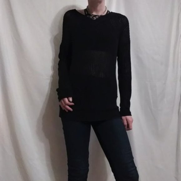 Calvin Klein Sweater - Picture 3 of 10